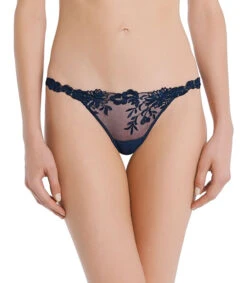 Elegancia y Comodidad: La Revolución de la Moda Íntima y Femenina en 2025 -Tienda Barata Femvesti 42768703 x1