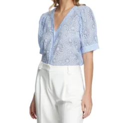 Blusa Manga Corta Con Microdiseño Mujer