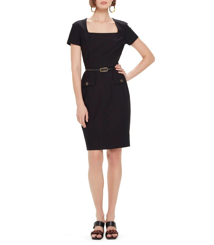 Vestido Negro Entallado Escote Cuadrado